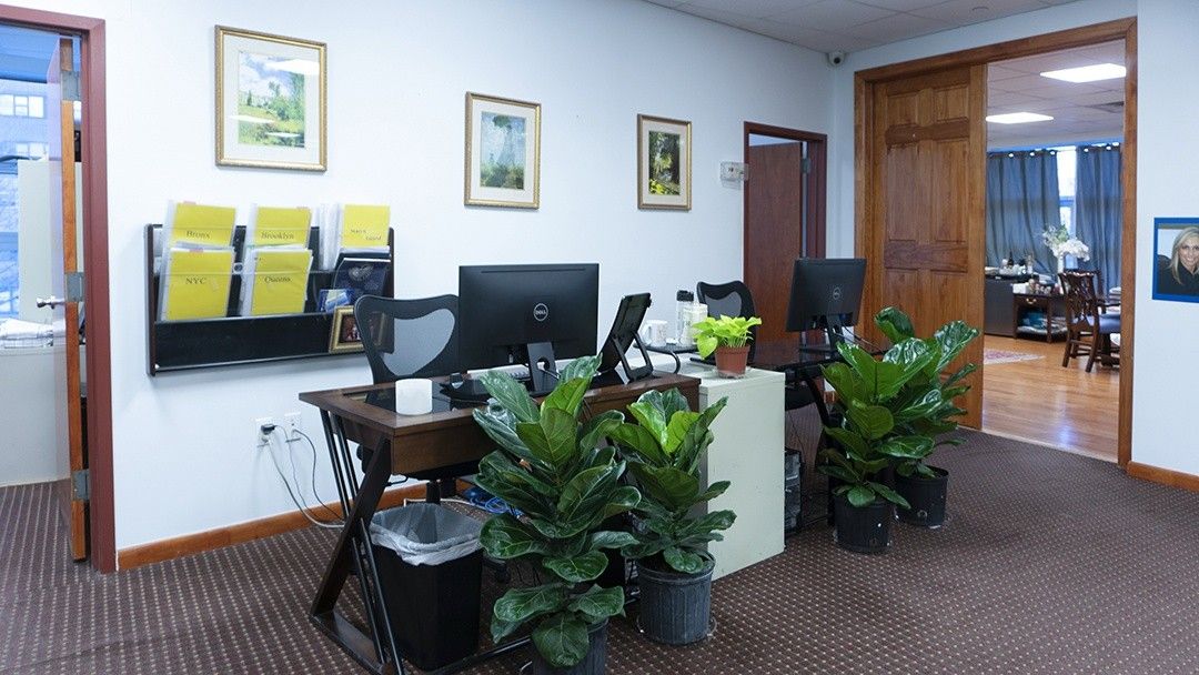 rooms in law office